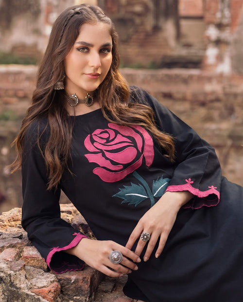 Blossom Black